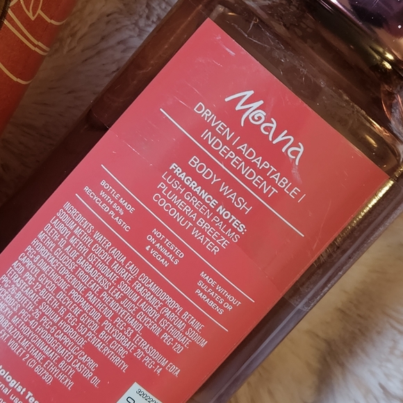 Bath & Body Works Moana Set - Picture 2 of 2